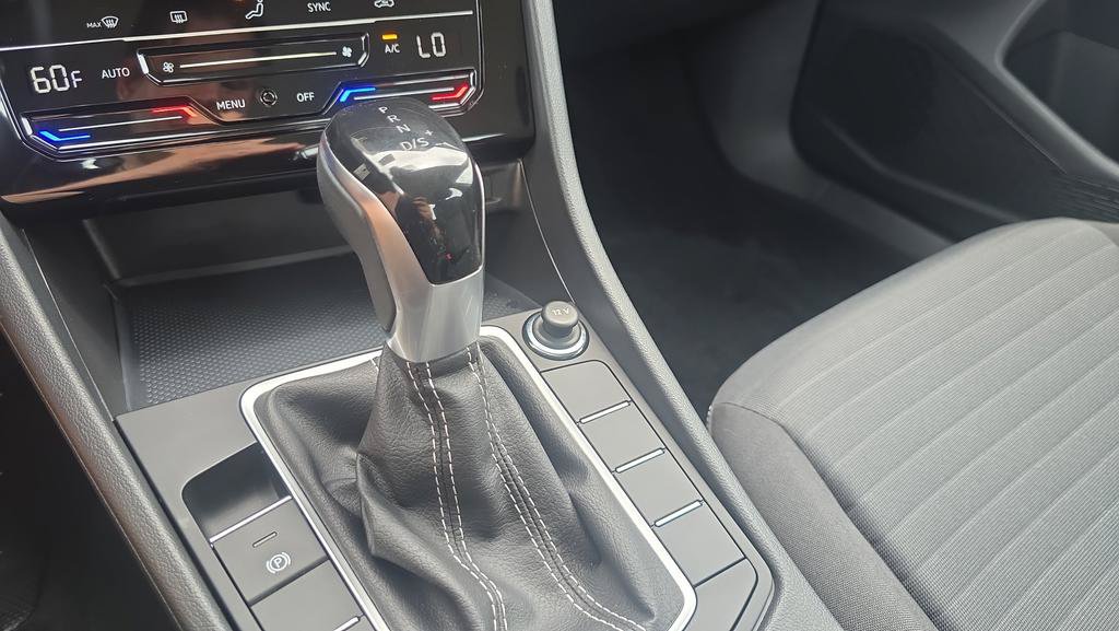 Used 2025 Volkswagen Jetta S FWD image 20