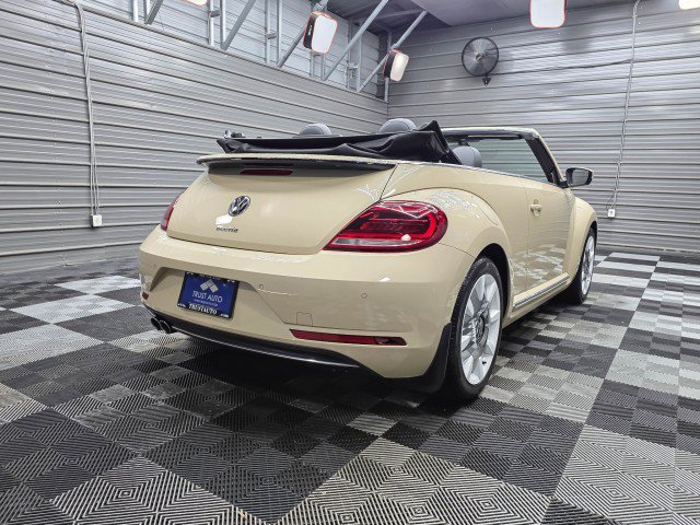 Used 2019 Volkswagen Beetle 2.0T Final Edition SEL FWD image 6