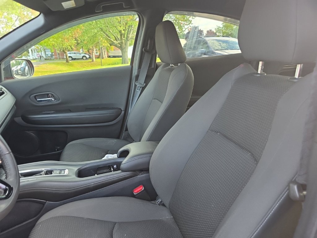 Used 2022 Honda HR-V Sport image 12