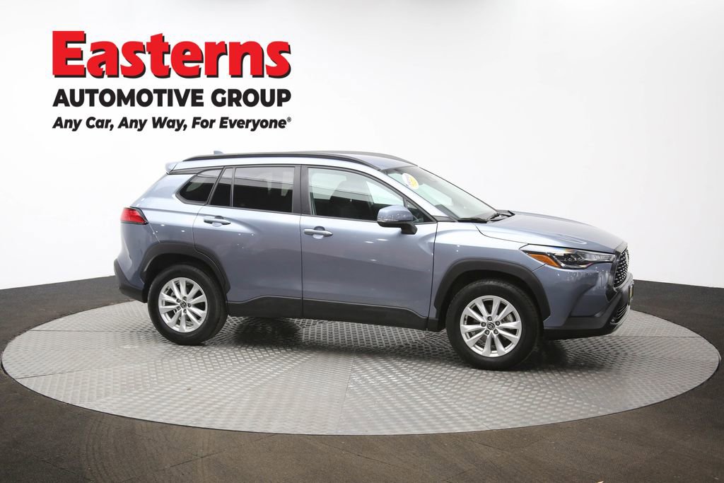 Used 2024 Toyota Corolla Cross LE image 45