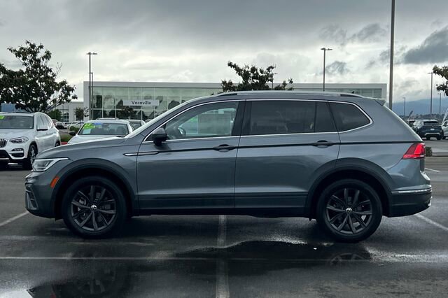 Certified 2022 Volkswagen Tiguan SE FWD image 7