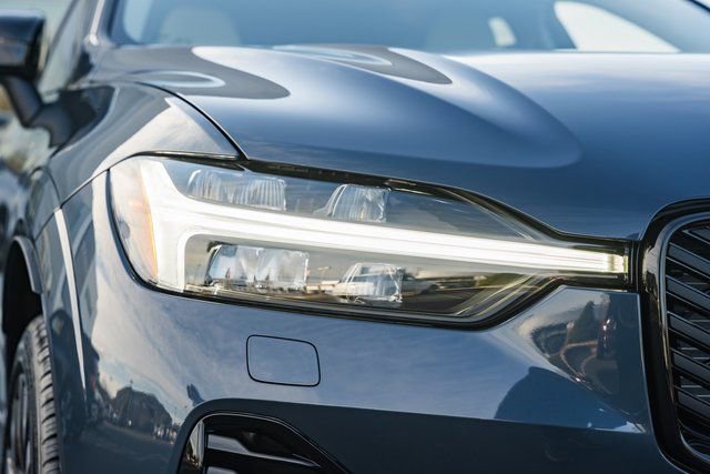 New 2026 Volvo XC60 T8 Ultra w/ Protection Package Premier image 13