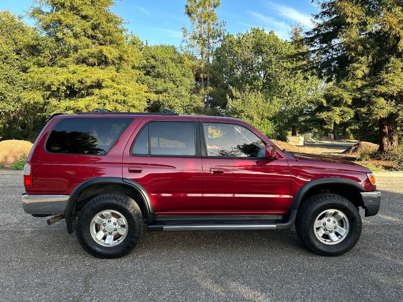 Used 1997 Toyota 4Runner SR5 AWD/4WD image 13