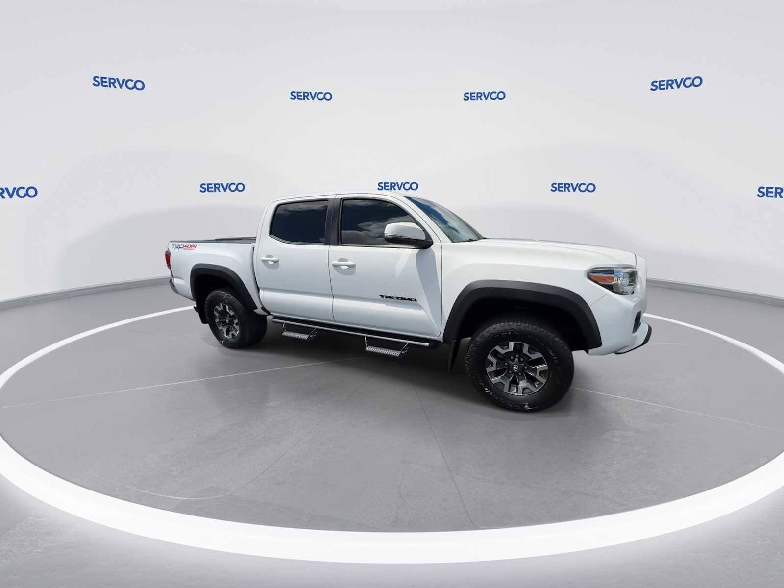 Used 2019 Toyota Tacoma TRD Off-Road AWD/4WD image 2