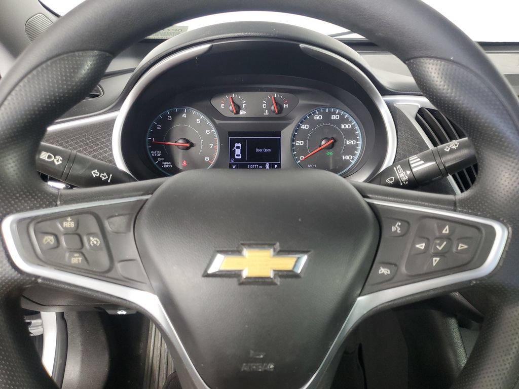 Used 2022 Chevrolet Malibu LT FWD image 23