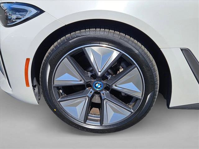 Certified 2023 BMW i4 eDrive35 RWD image 23