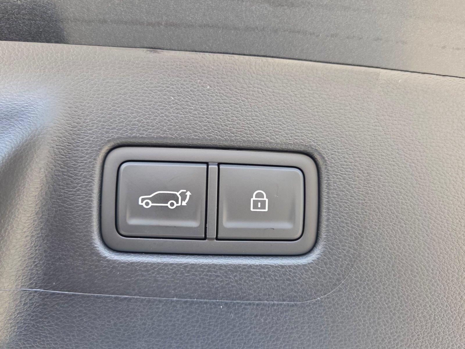 New 2026 Hyundai Santa Fe SEL FWD image 13