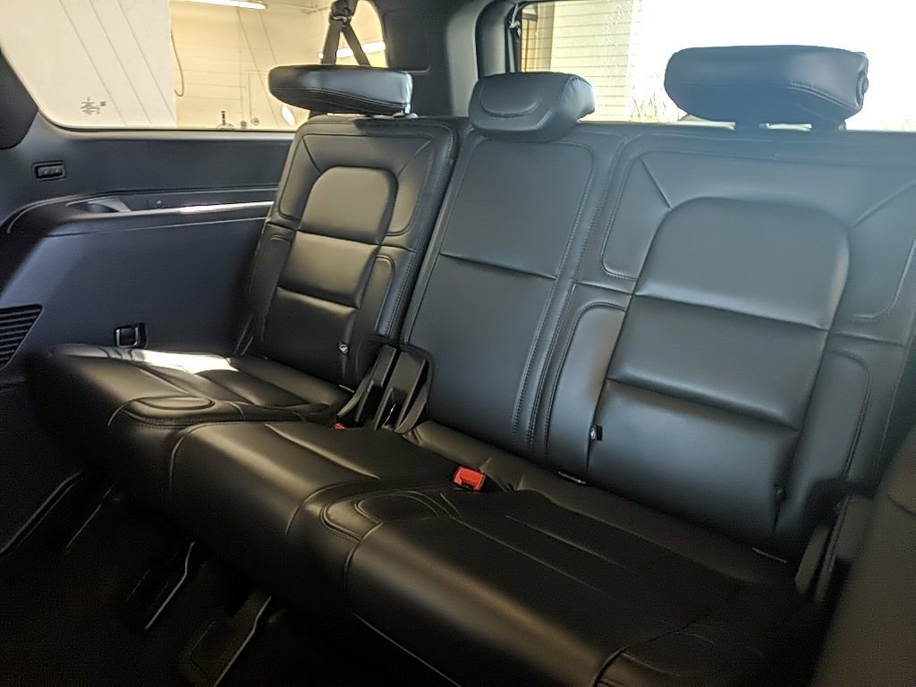 Used 2021 Lincoln Navigator L Reserve AWD/4WD image 14