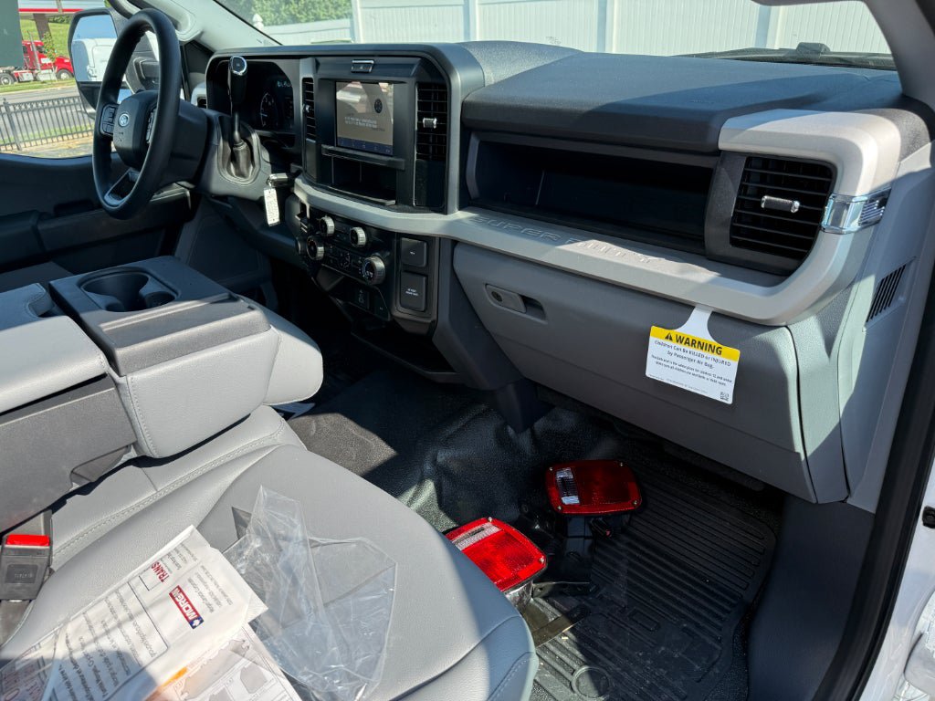 New 2026 Ford F550 2WD Regular Cab Super Duty image 14