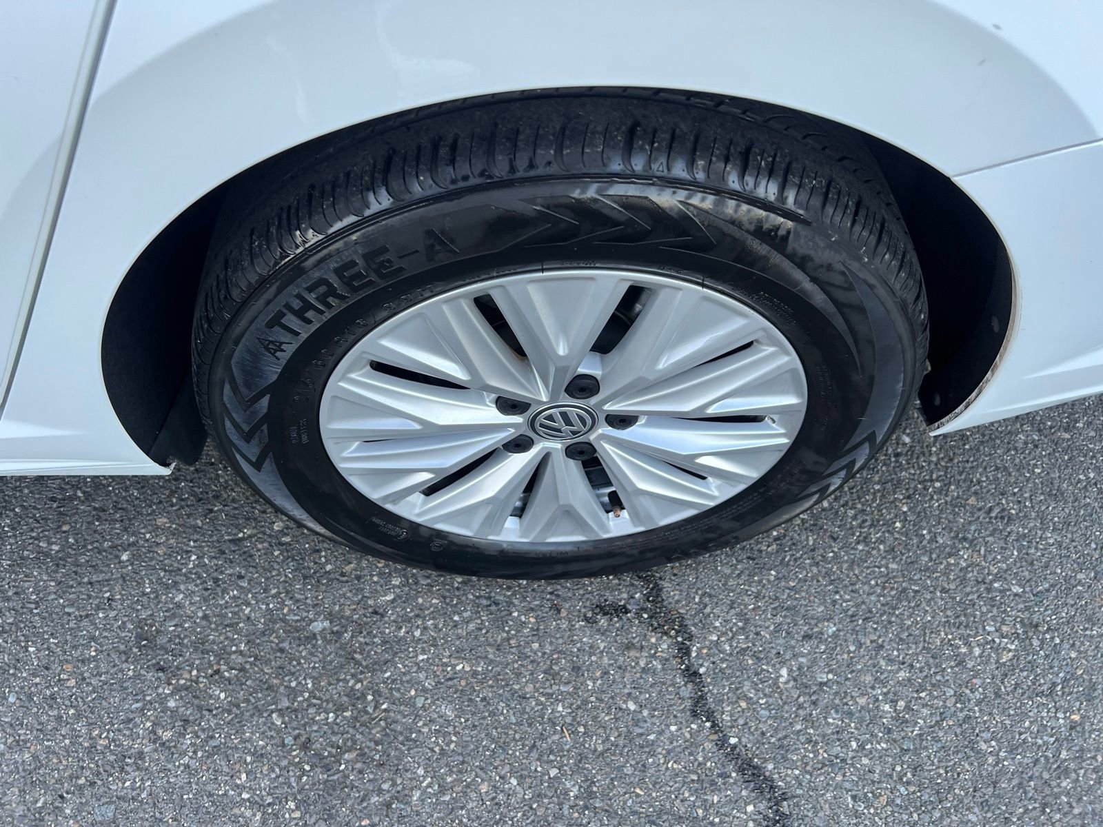 Used 2019 Volkswagen Jetta S w/ Driver Assistance Package image 10