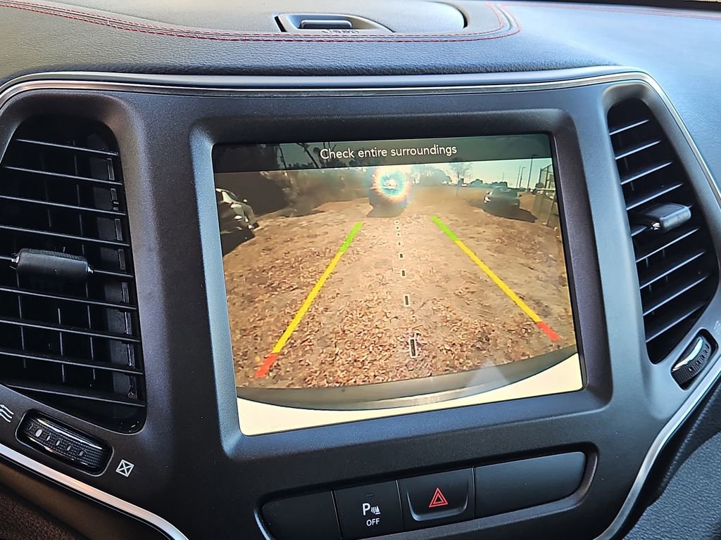 Used 2019 Jeep Cherokee Trailhawk w/ Trailer Tow Group image 26