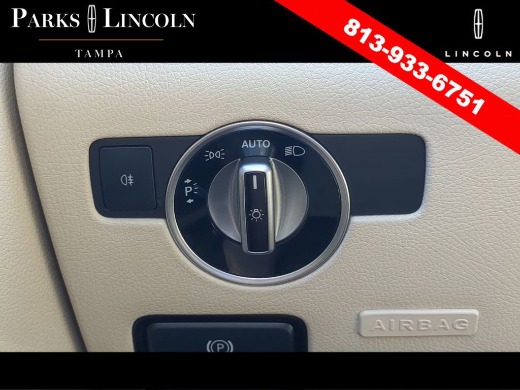 Used 2020 Mercedes-Benz SLC 300 image 26