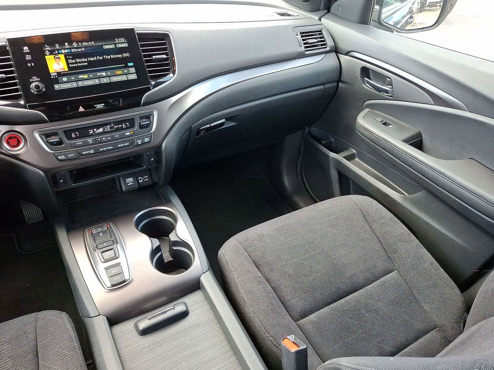 Used 2022 Honda Pilot Sport image 12