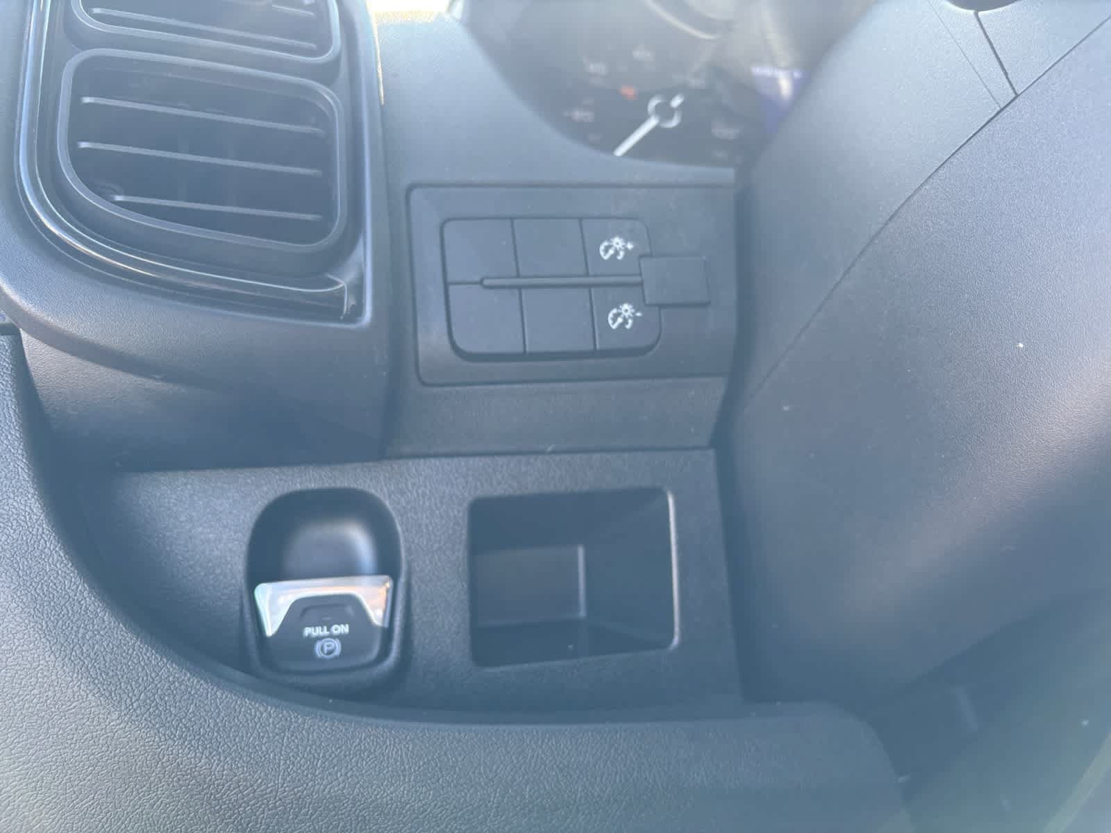 Used 2025 RAM ProMaster 2500 FWD image 26