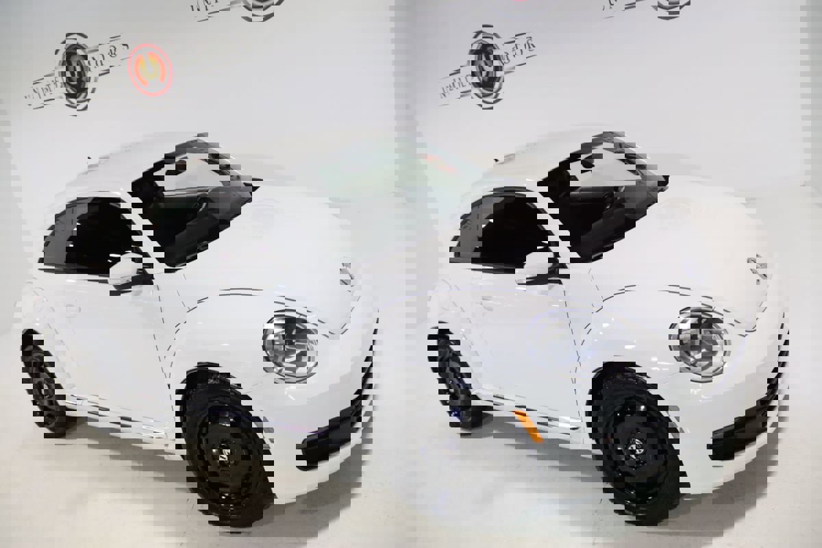 Used 2012 Volkswagen Beetle 2.5 image 56