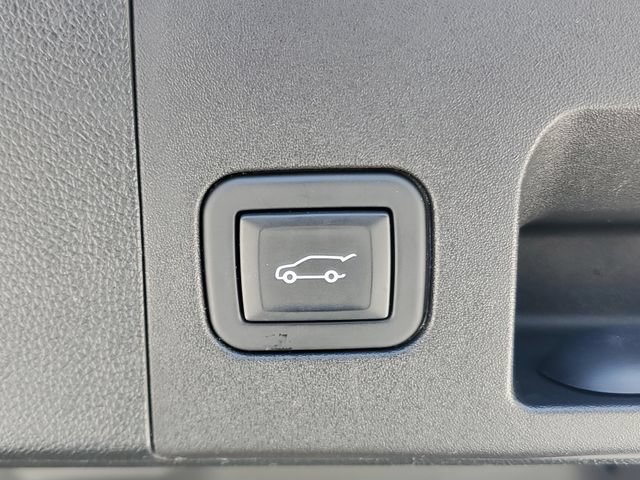 Certified 2024 Cadillac XT4 Sport FWD image 11