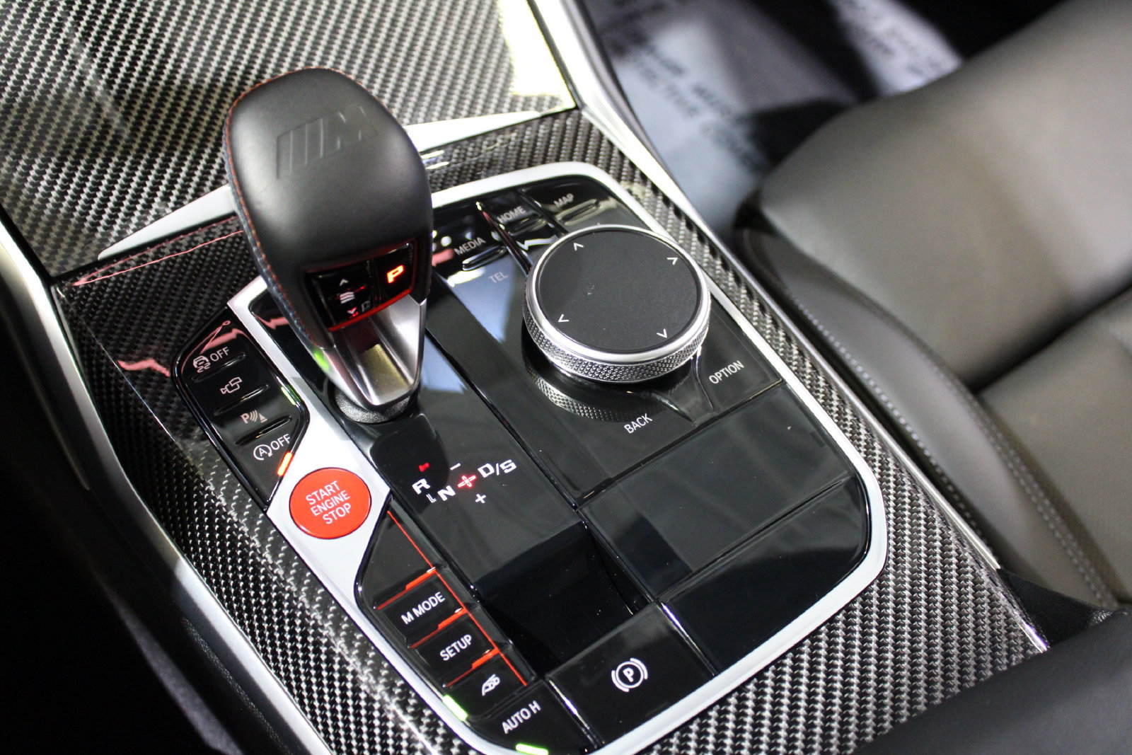 Used 2025 BMW M4 Competition RWD image 33