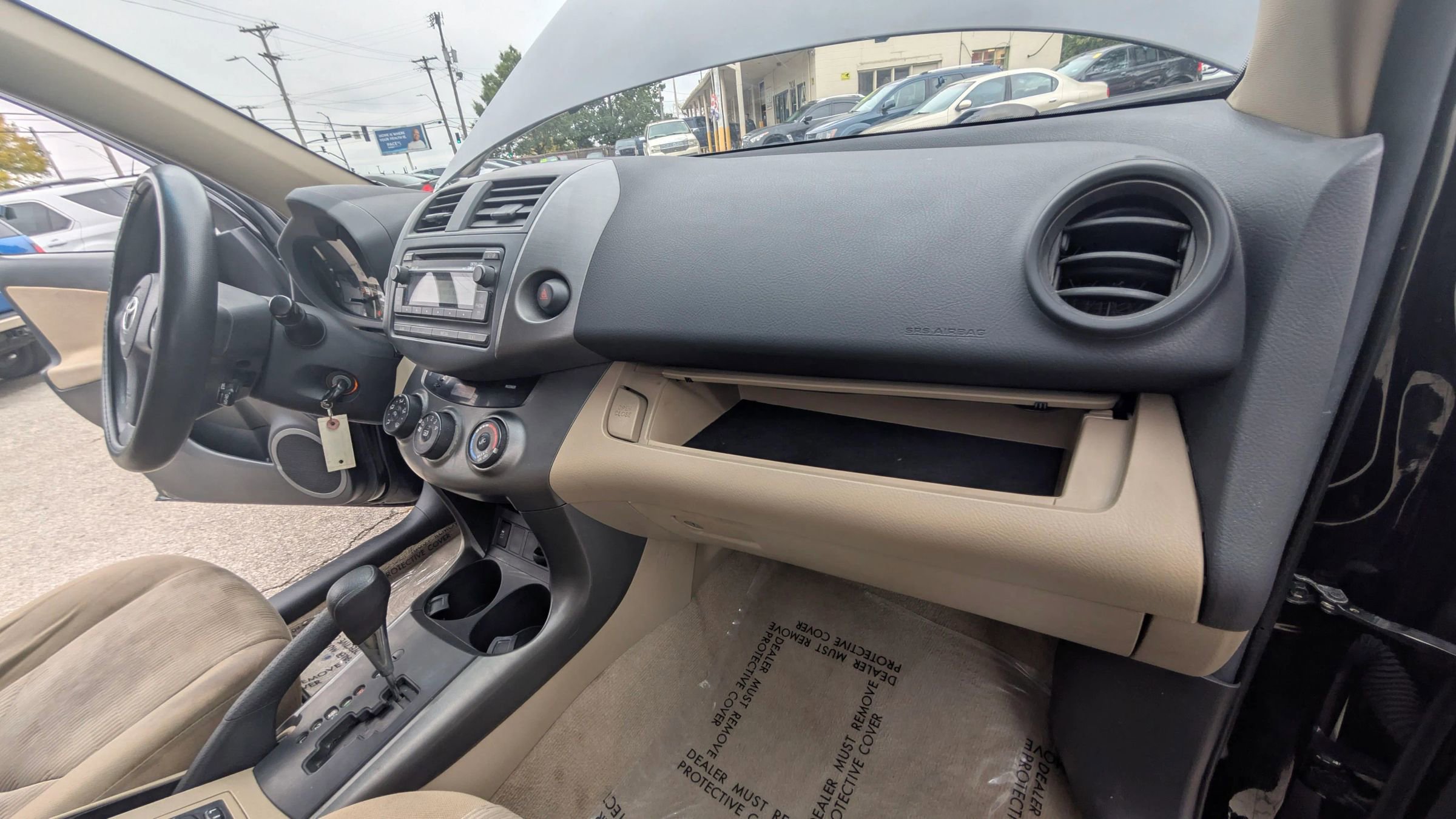 Used 2012 Toyota RAV4 FWD image 18