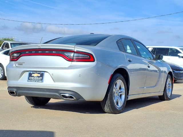Used 2022 Dodge Charger SXT RWD image 8