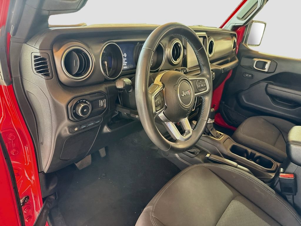 Used 2023 Jeep Wrangler Unlimited Rubicon 4xe AWD/4WD image 10