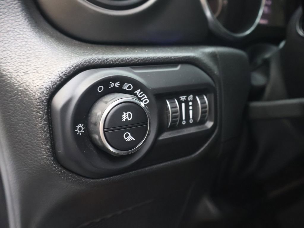 Used 2022 Jeep Gladiator Sport AWD/4WD image 20