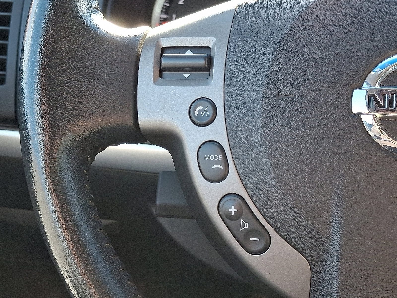 Used 2011 Nissan Sentra 2.0 S w/ Convenience Pkg image 21