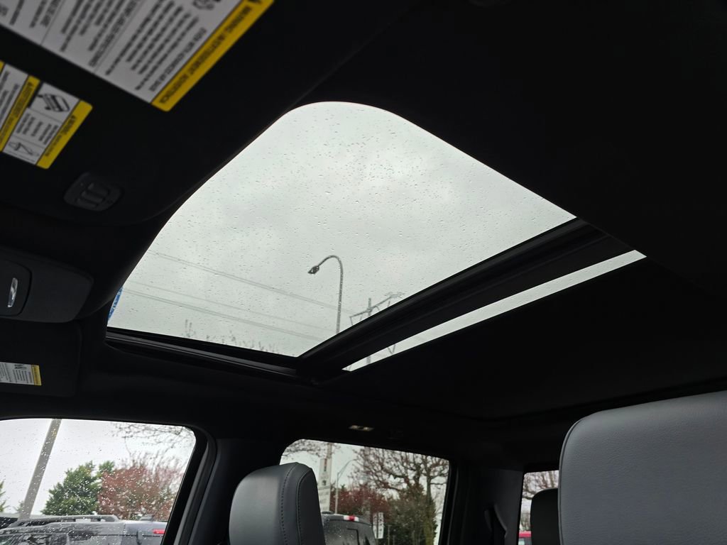 Used 2023 Ford F150 Lightning Lariat w/ Equipment Group 511A High image 18