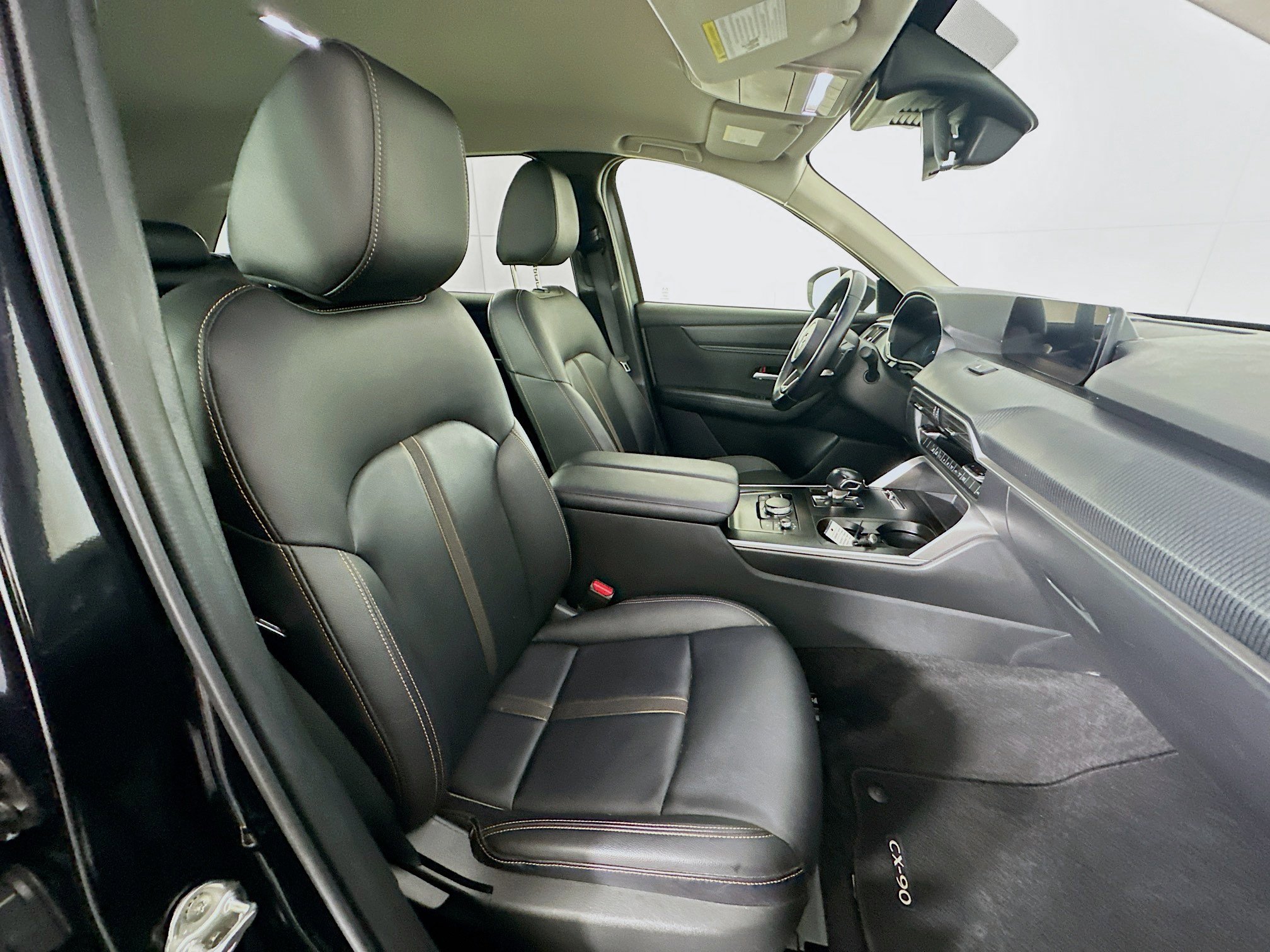 Used 2025 MAZDA CX-90 3.3 Turbo w/ Select Package image 33