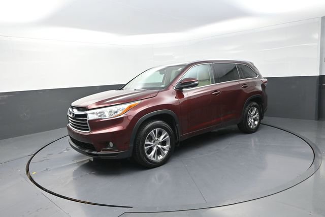 Used 2015 Toyota Highlander XLE image 35