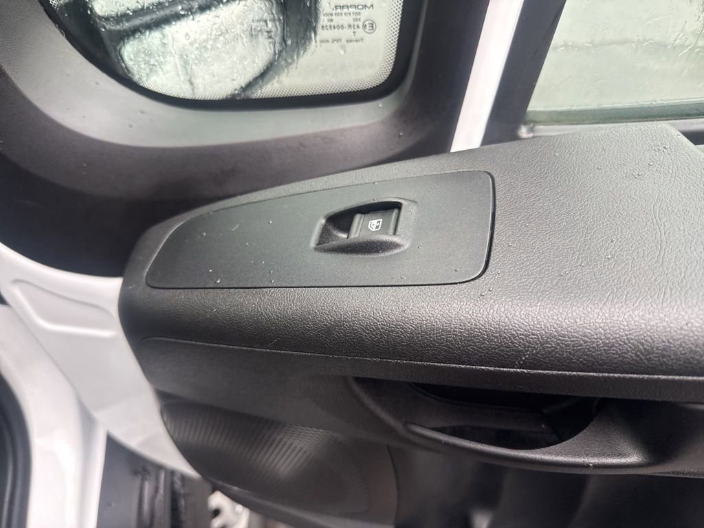 Used 2024 RAM ProMaster 2500 image 32