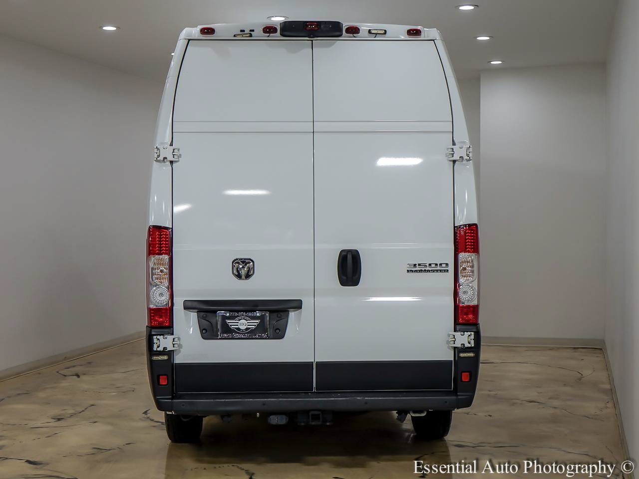 Used 2025 RAM ProMaster 3500 w/ Quick Order Package 22G SLT FWD image 5