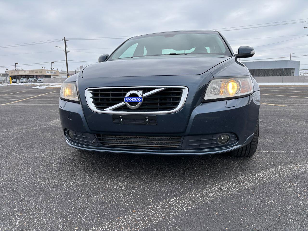 Used 2011 Volvo S40 T5 w/ Preferred Pkg FWD image 4