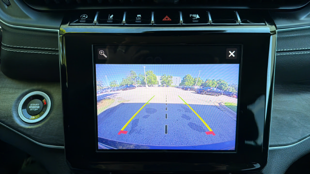 Used 2022 Jeep Grand Cherokee Limited AWD/4WD image 35