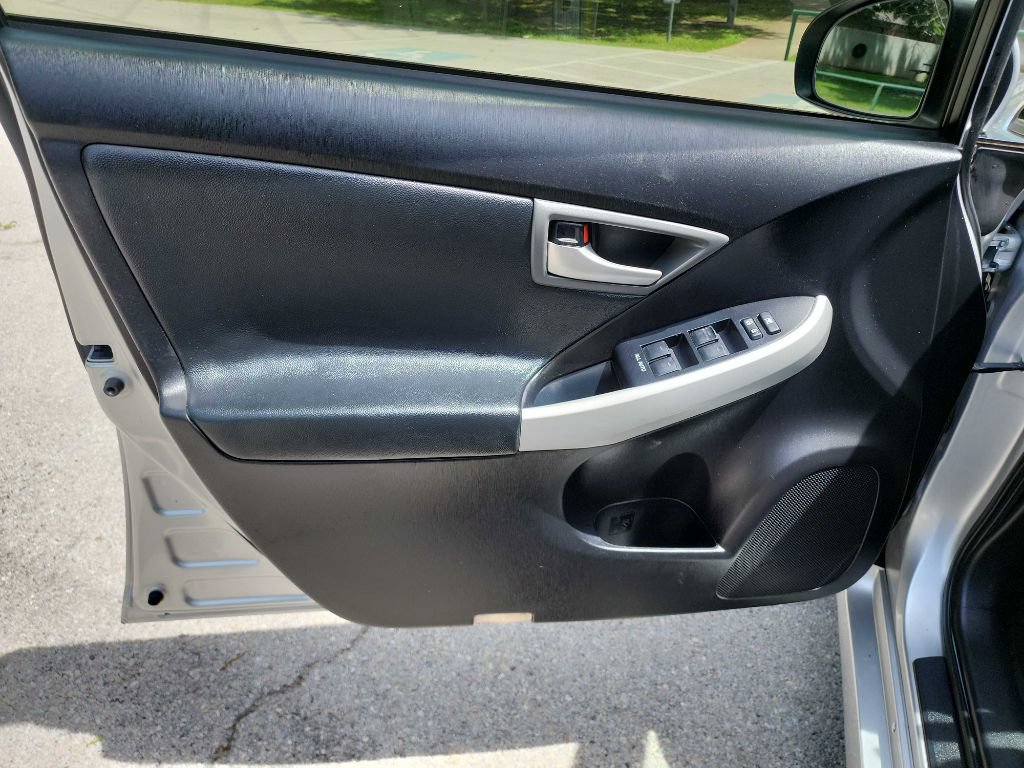 Used 2012 Toyota Prius Three w/ Solar Roof Pkg FWD image 14