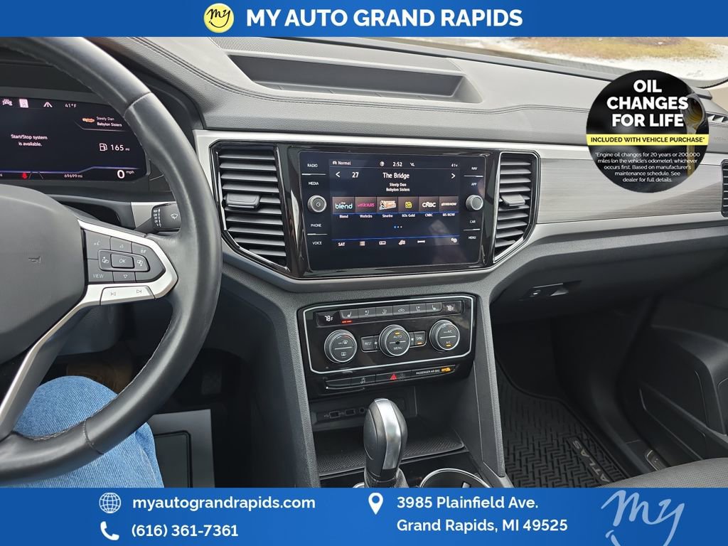 Used 2021 Volkswagen Atlas SEL Premium image 25