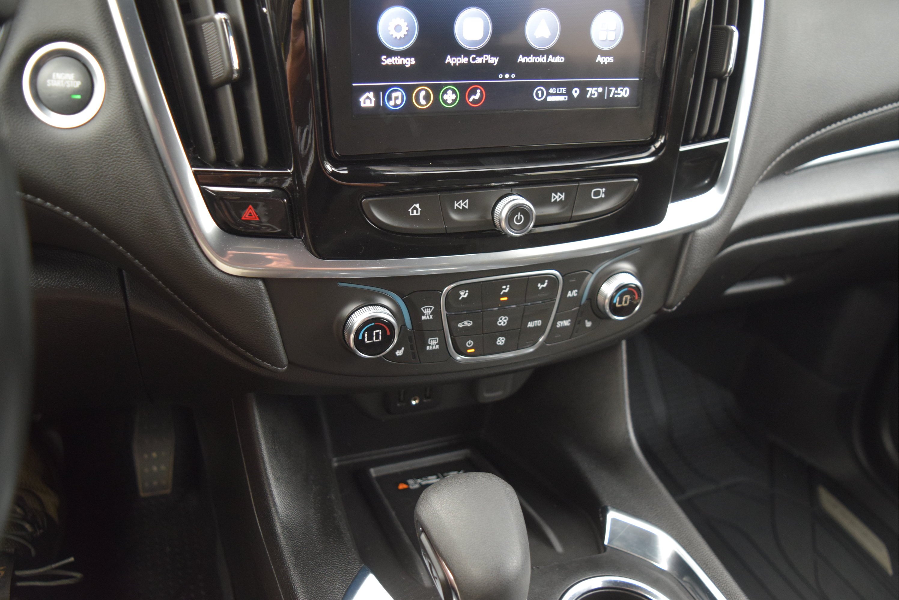 Used 2023 Chevrolet Traverse LT w/ LPO, Floor Liner Package AWD/4WD image 16