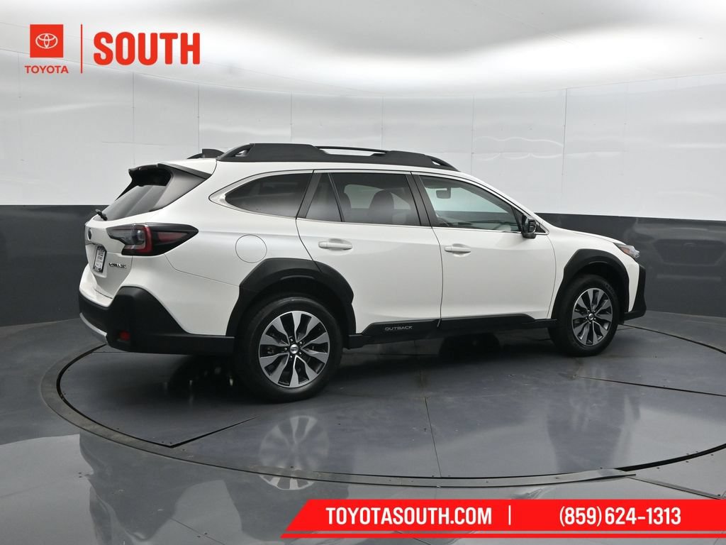 Used 2024 Subaru Outback Limited AWD/4WD image 2