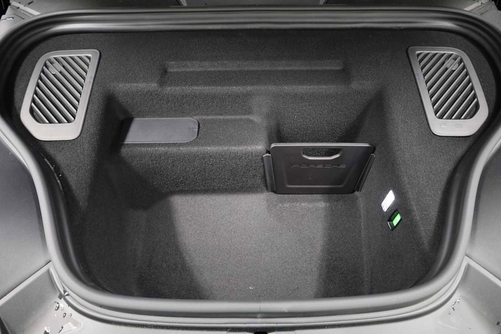 New 2025 Porsche Macan Turbo Electric image 48