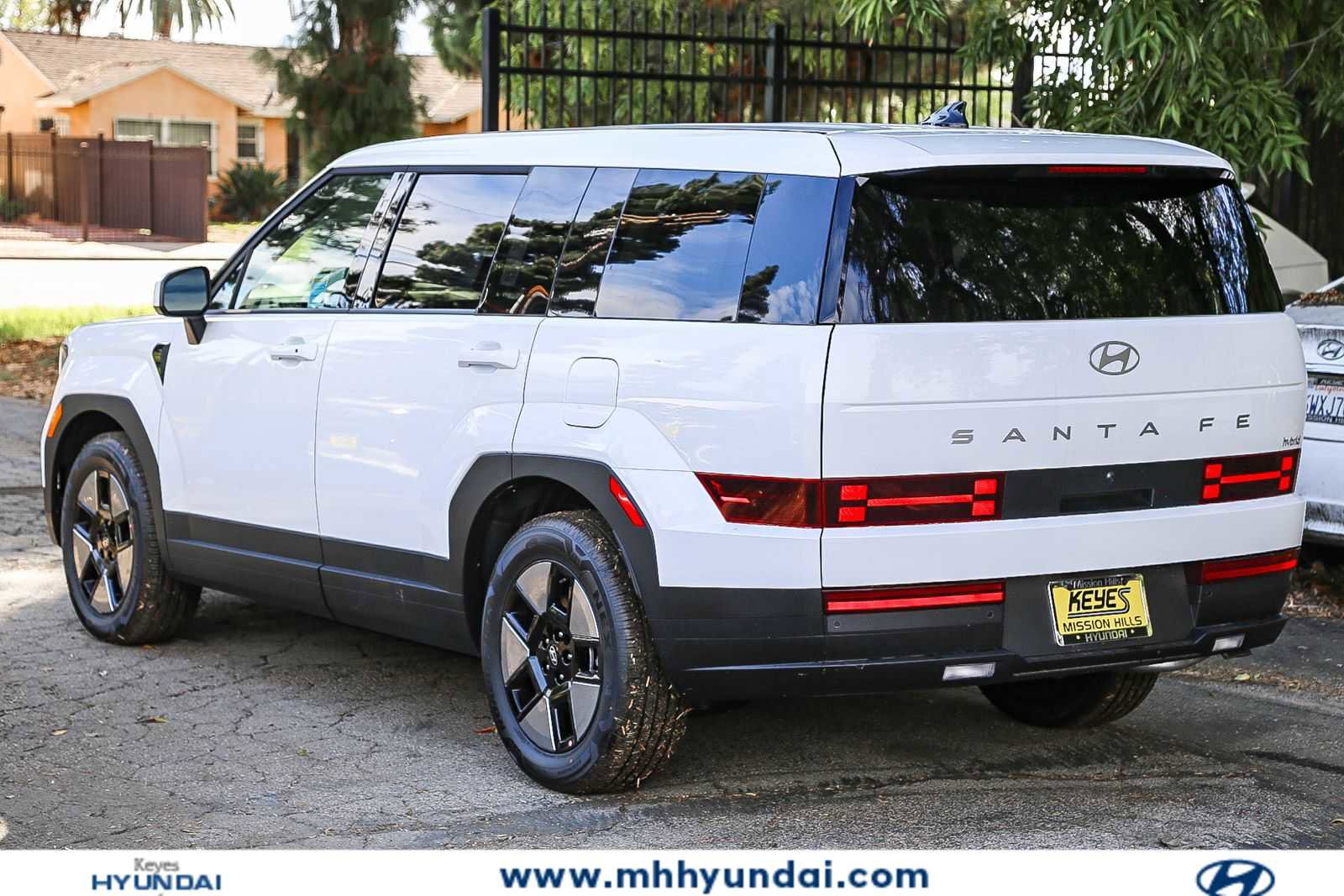 New 2026 Hyundai Santa Fe SE FWD image 8
