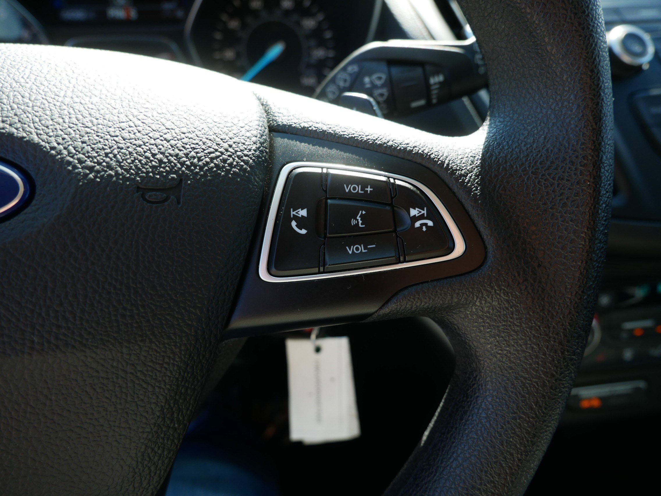 Used 2017 Ford Escape SE w/ SE Cold Weather Package image 29