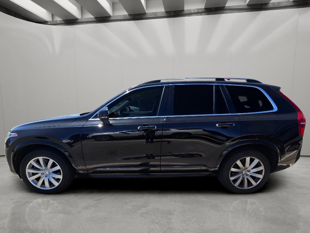 Used 2016 Volvo XC90 T6 Momentum AWD/4WD image 3
