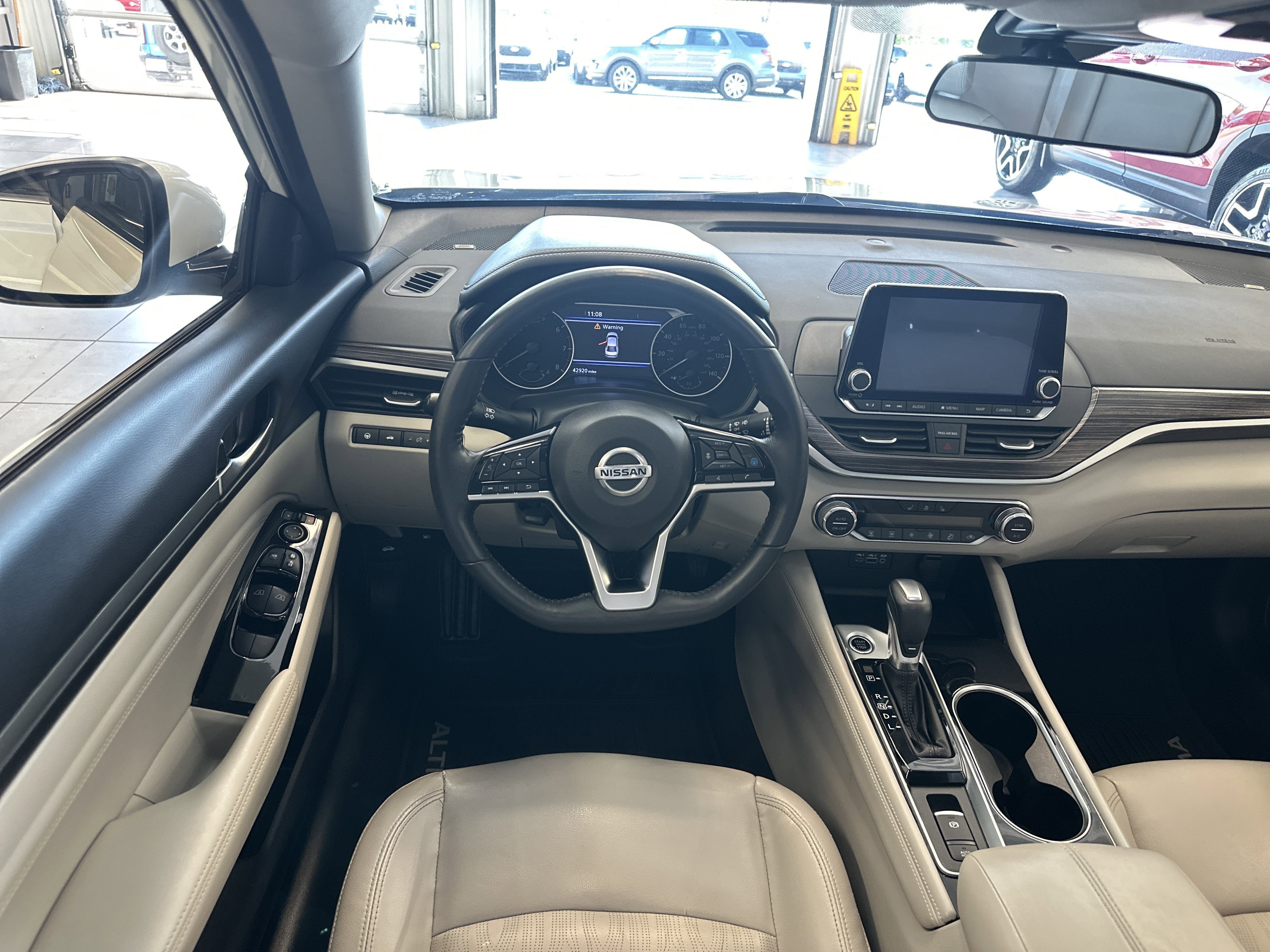 Used 2021 Nissan Altima 2.5 SL image 2