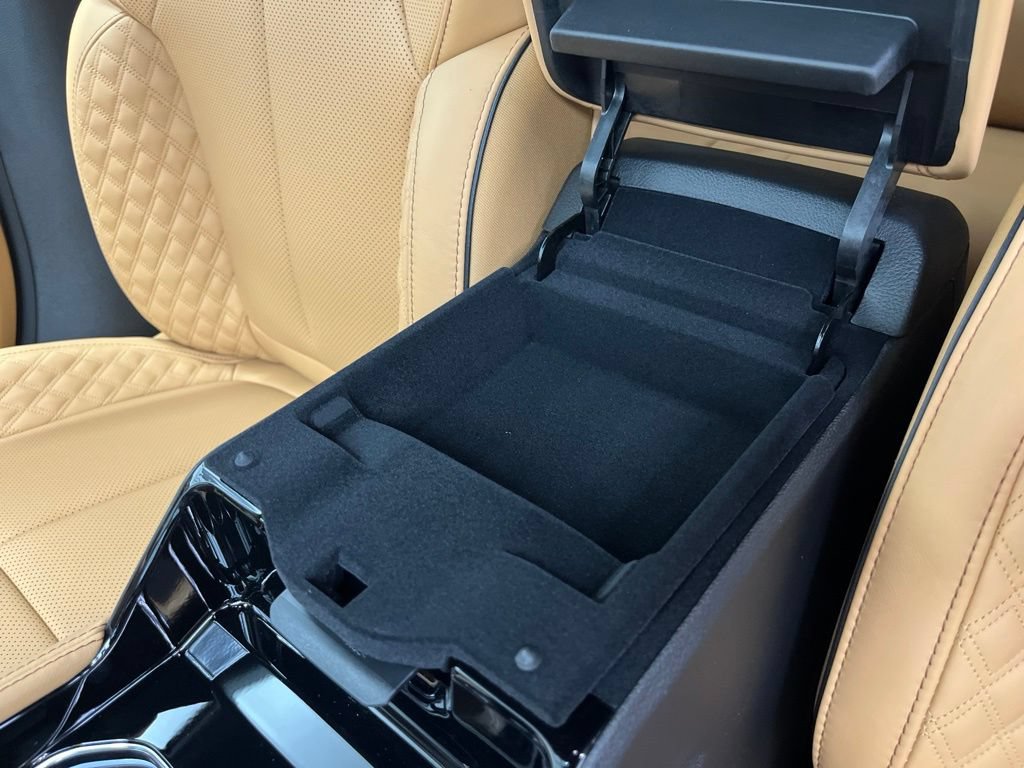 New 2027 Jeep Grand Cherokee Summit w/ Adv Protech Group IV AWD/4WD image 20