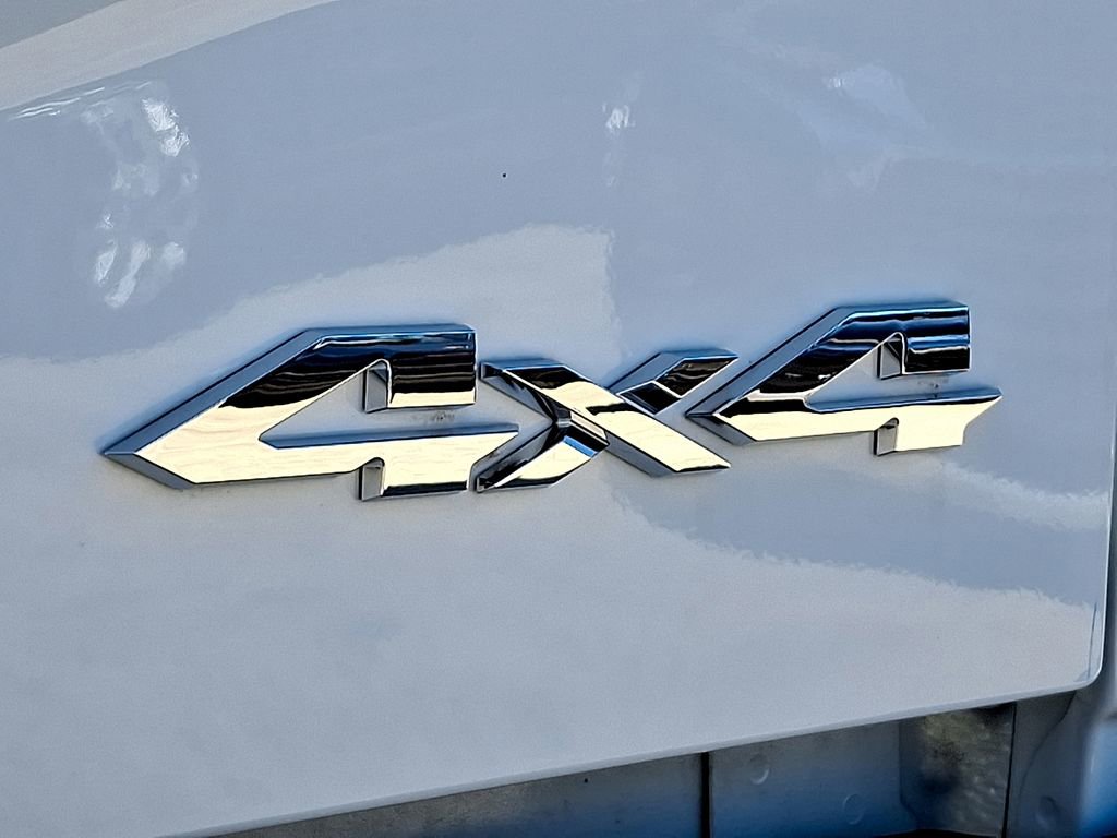 Used 2024 RAM 2500 Tradesman w/ Chrome Appearance Group image 31