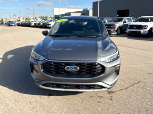 Used 2024 Ford Escape ST-Line w/ Tech Pack #1 AWD/4WD image 17