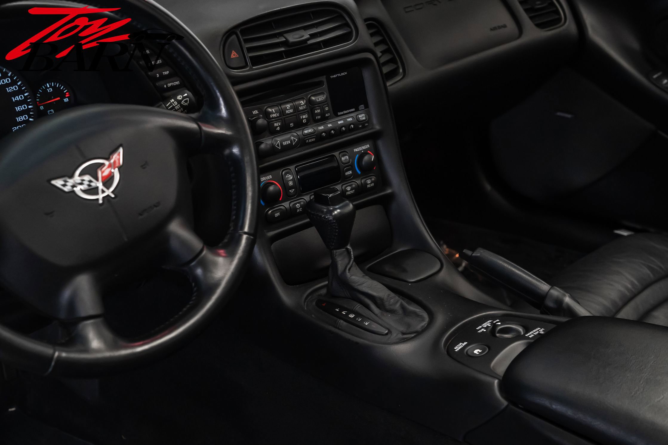 Used 2001 Chevrolet Corvette Convertible w/ Preferred Equipment Group2 image 35