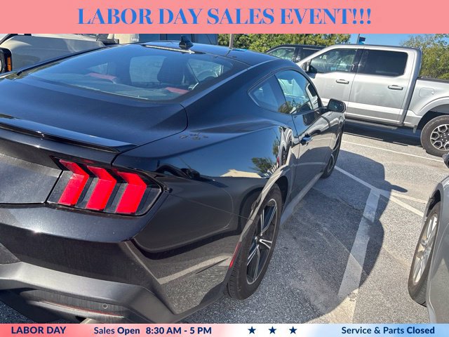 Used 2024 Ford Mustang Premium RWD image 4