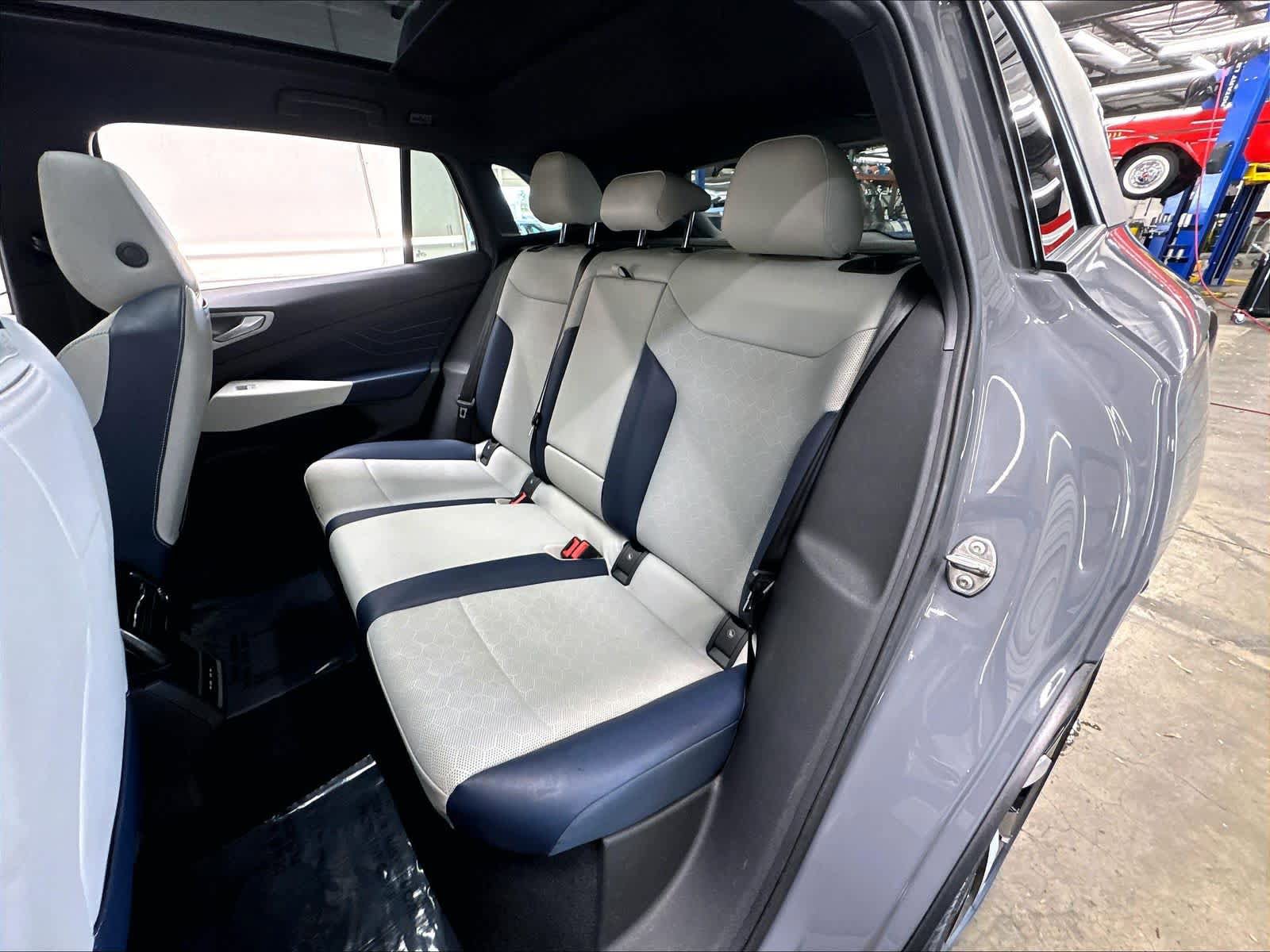 Used 2023 Volkswagen ID.4 Pro S RWD image 25