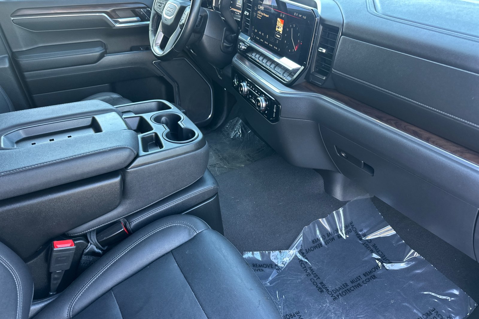 Used 2024 GMC Sierra 1500 SLT RWD image 19