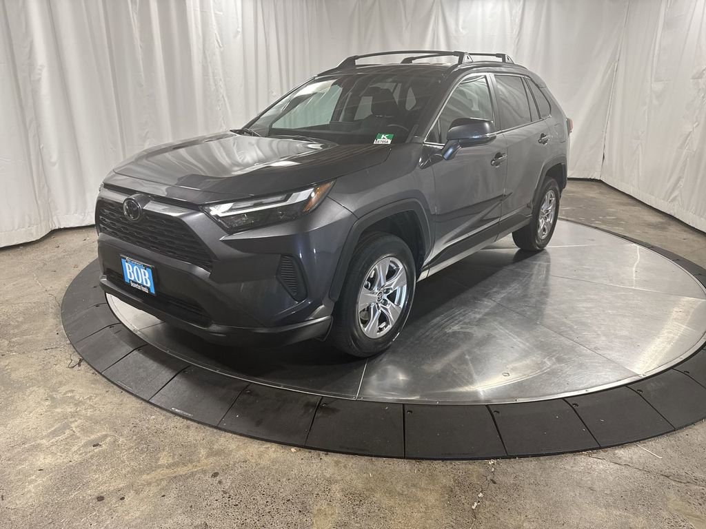 Used 2022 Toyota RAV4 XLE